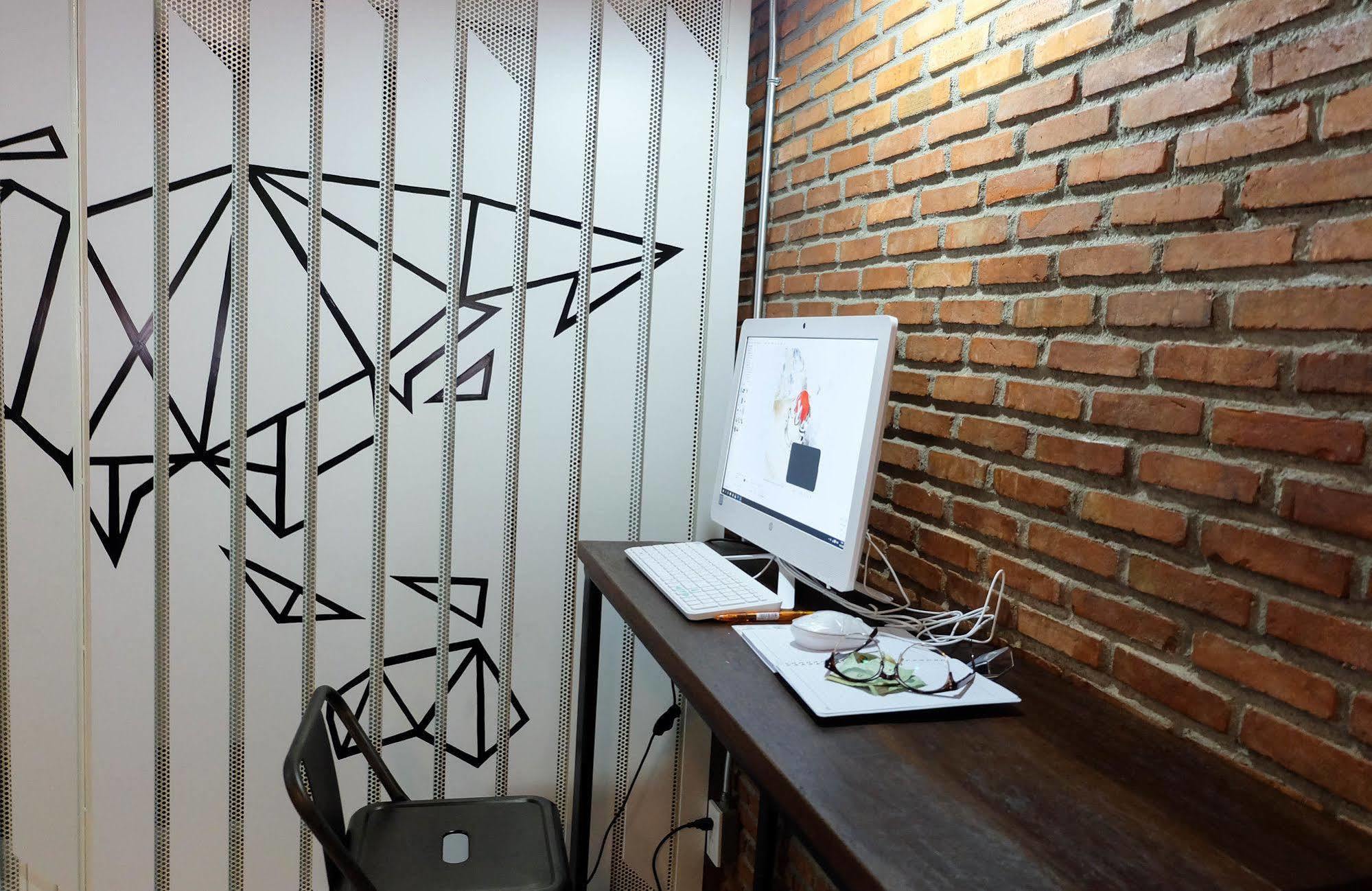 Thai Time Hostel شيانغ ماي المظهر الخارجي الصورة