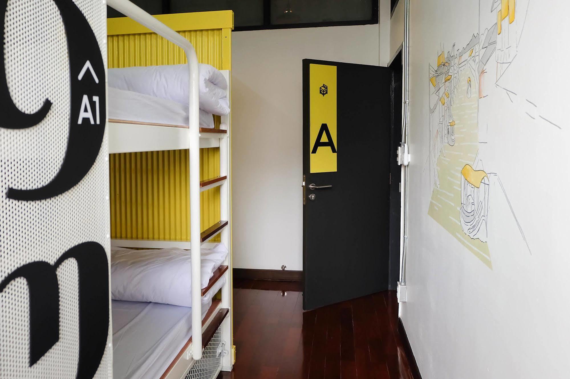 Thai Time Hostel شيانغ ماي المظهر الخارجي الصورة