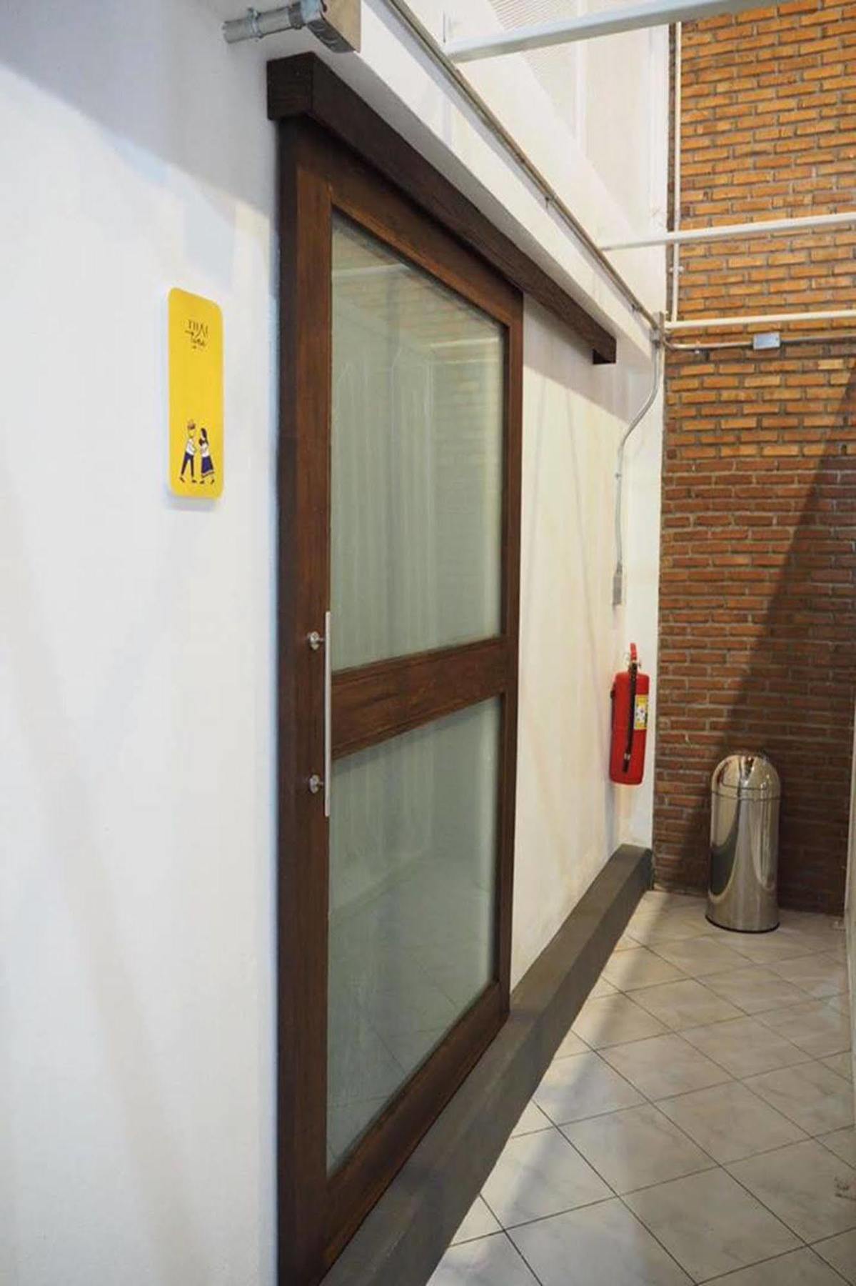 Thai Time Hostel شيانغ ماي المظهر الخارجي الصورة